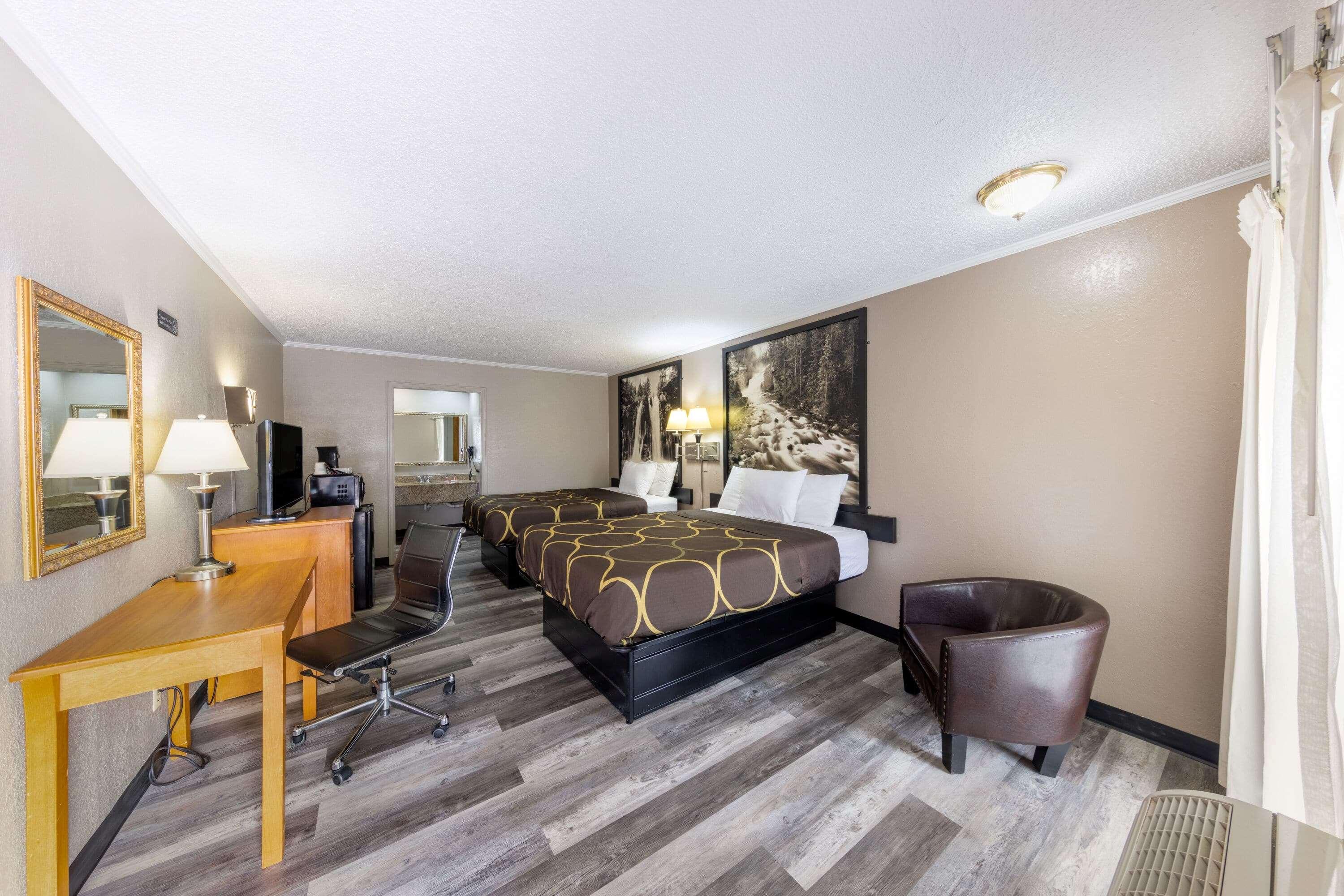 Super 8 By Wyndham Kansas City Airport North Buitenkant foto