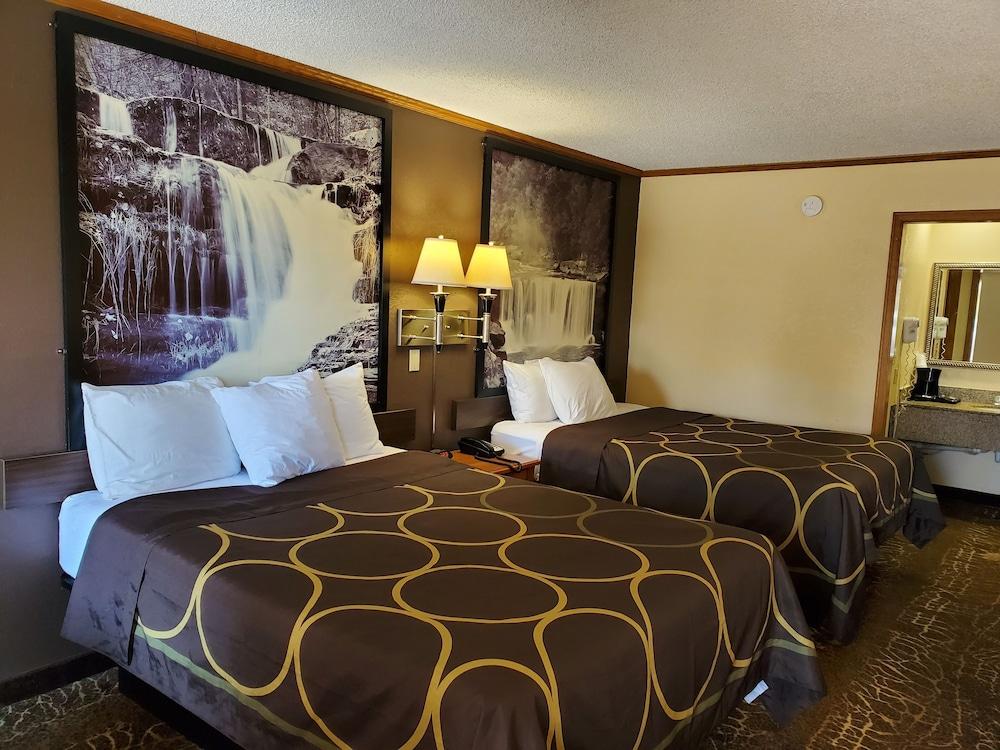 Super 8 By Wyndham Kansas City Airport North Buitenkant foto
