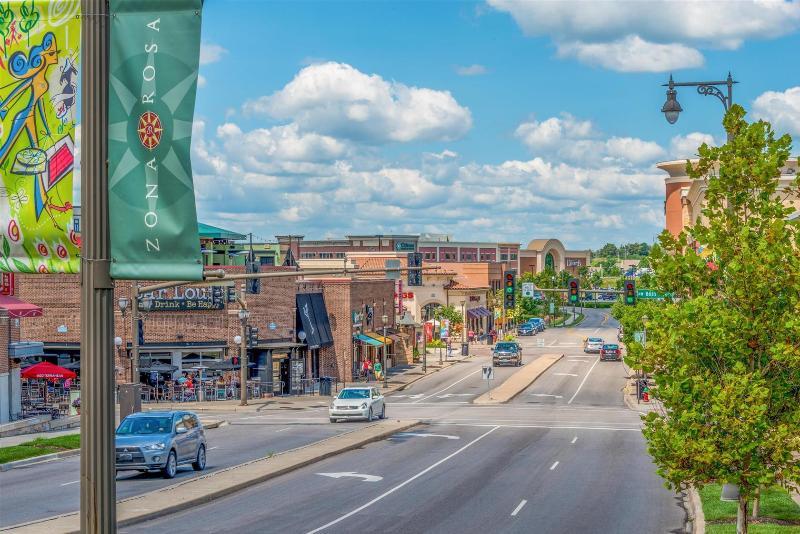 Super 8 By Wyndham Kansas City Airport North Buitenkant foto
